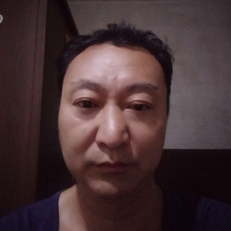 孤单日夜的第一张照片--中山交友中心