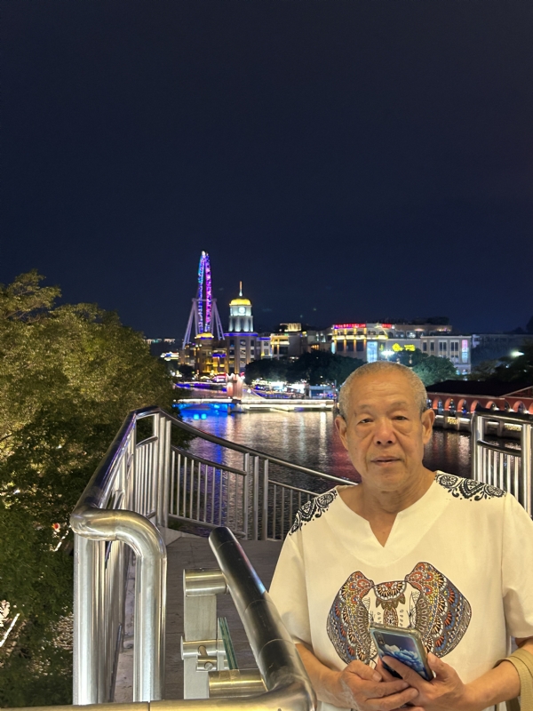 刘先生的第一张照片--中山交友中心